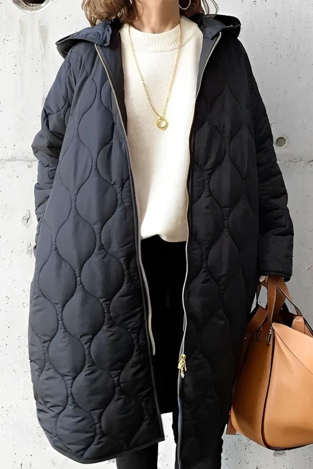 Sophia - Fashionable parka with practical zipper and warmth