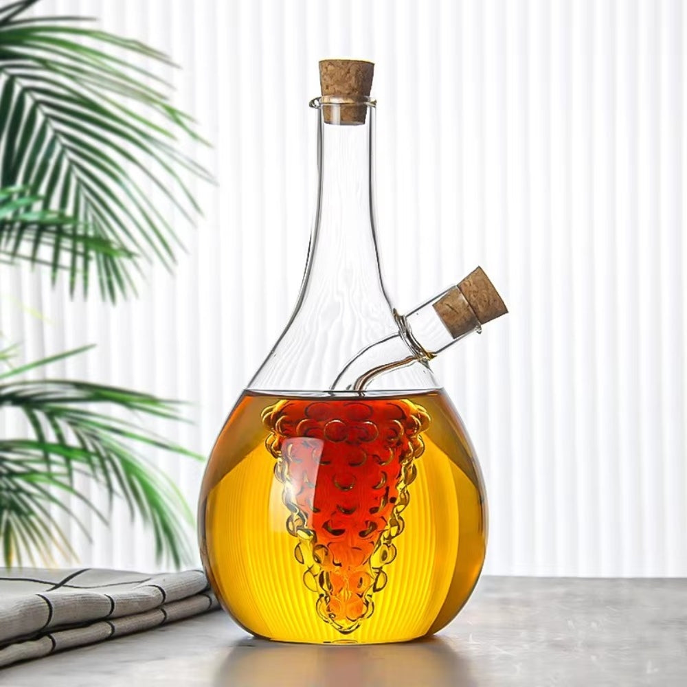 PourVista – Two-chamber dispenser set with artistic inner shapes for stylish serving of liquids