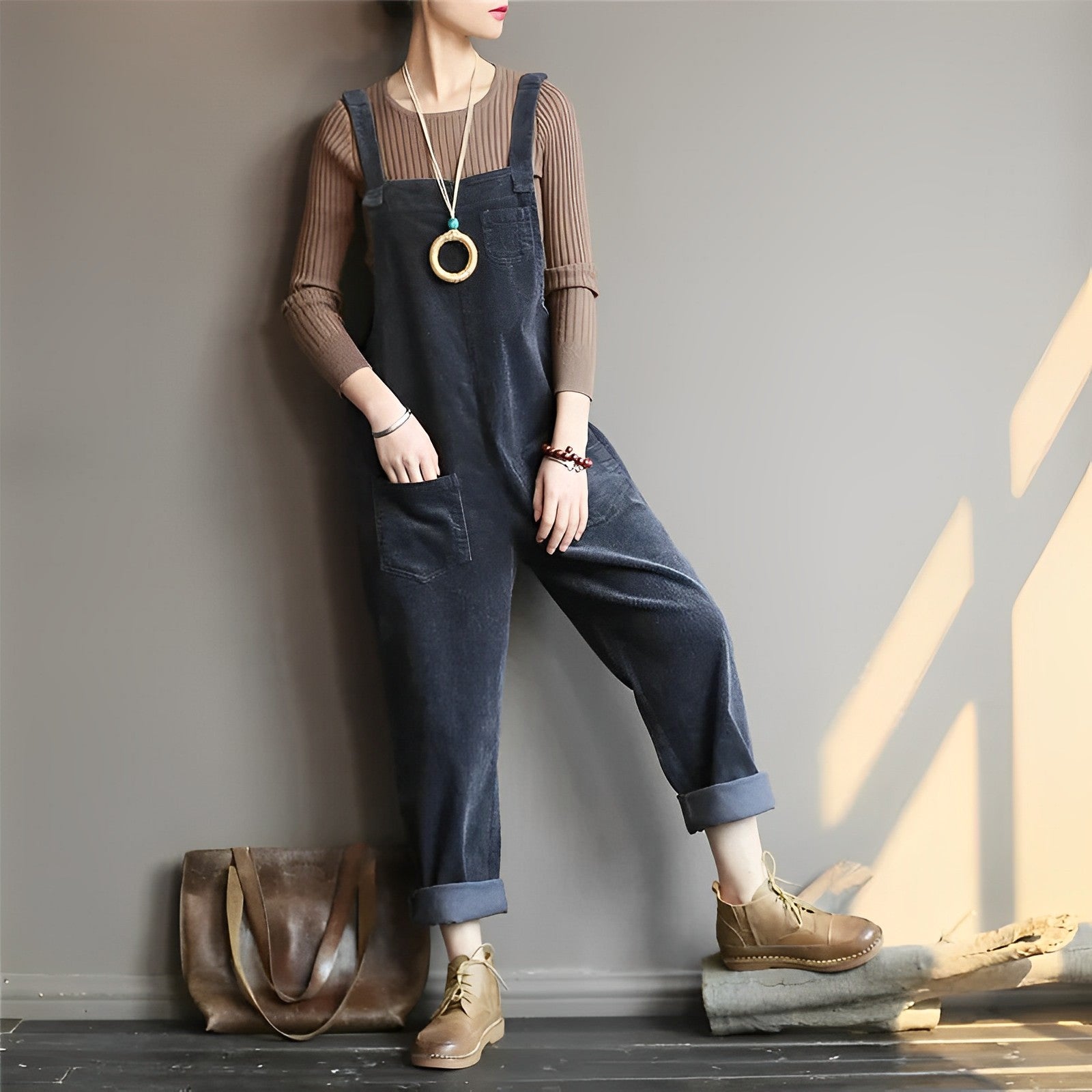 Nilia – Stylish jumpsuit with a relaxed fit and adjustable waistband