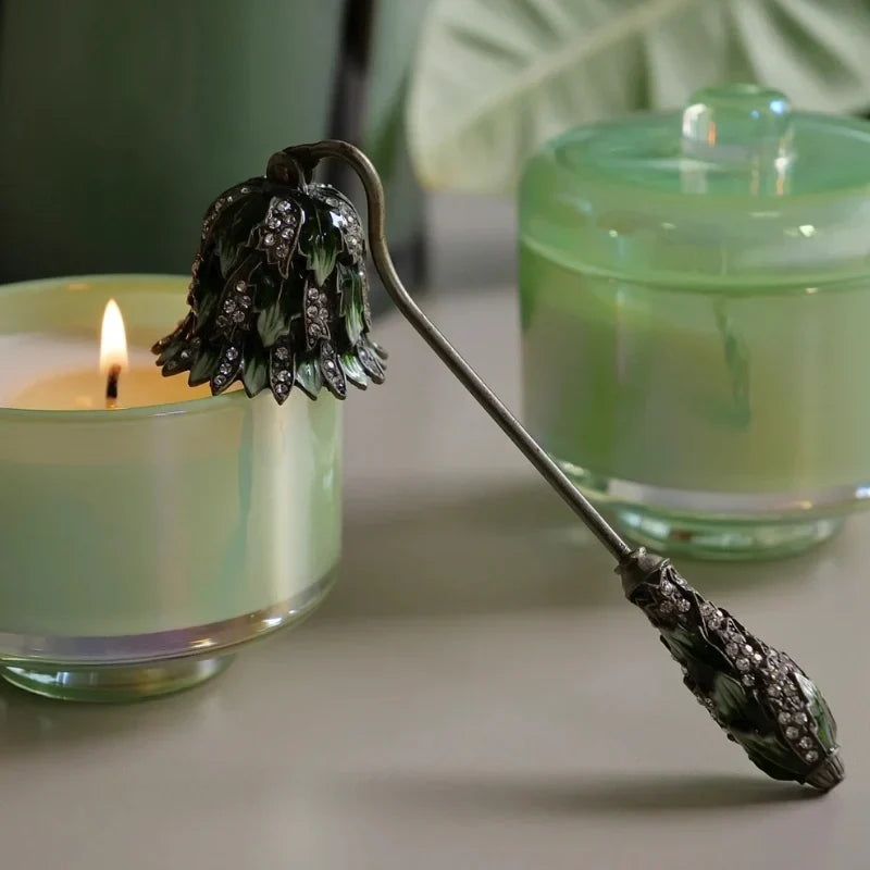 BloomSnuffer - Candle Snuffer With Floral Motifs