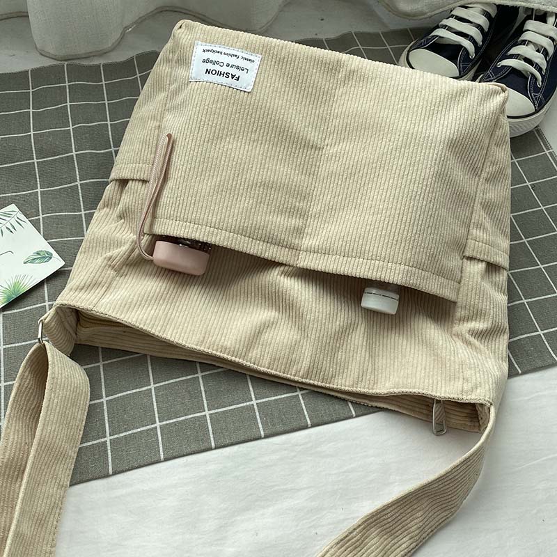 Emma - Stylish corduroy shoulder bag with adjustable straps