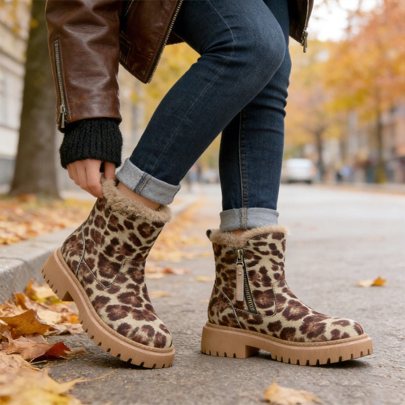 Evelyn - Round toe ankle boots with side zipper