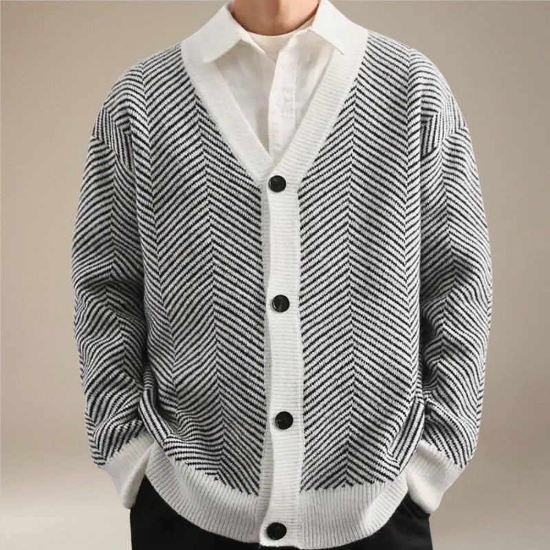 William – Long Sleeve Printed Cardigan With V-Neck And Buttons