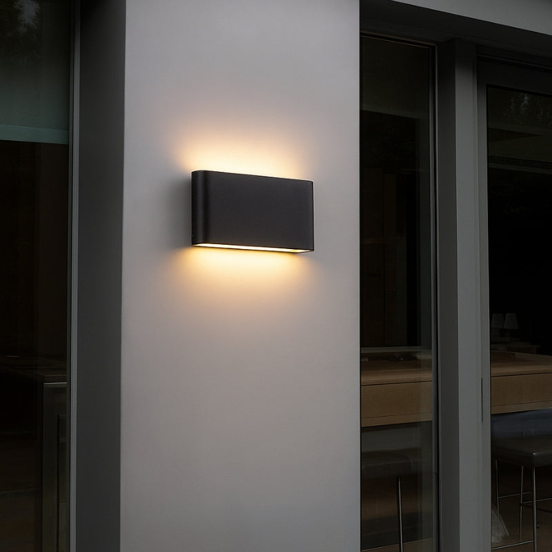 LumiGlow – LED Buiten Wandlamp met Op en Neerwaartse Verlichting