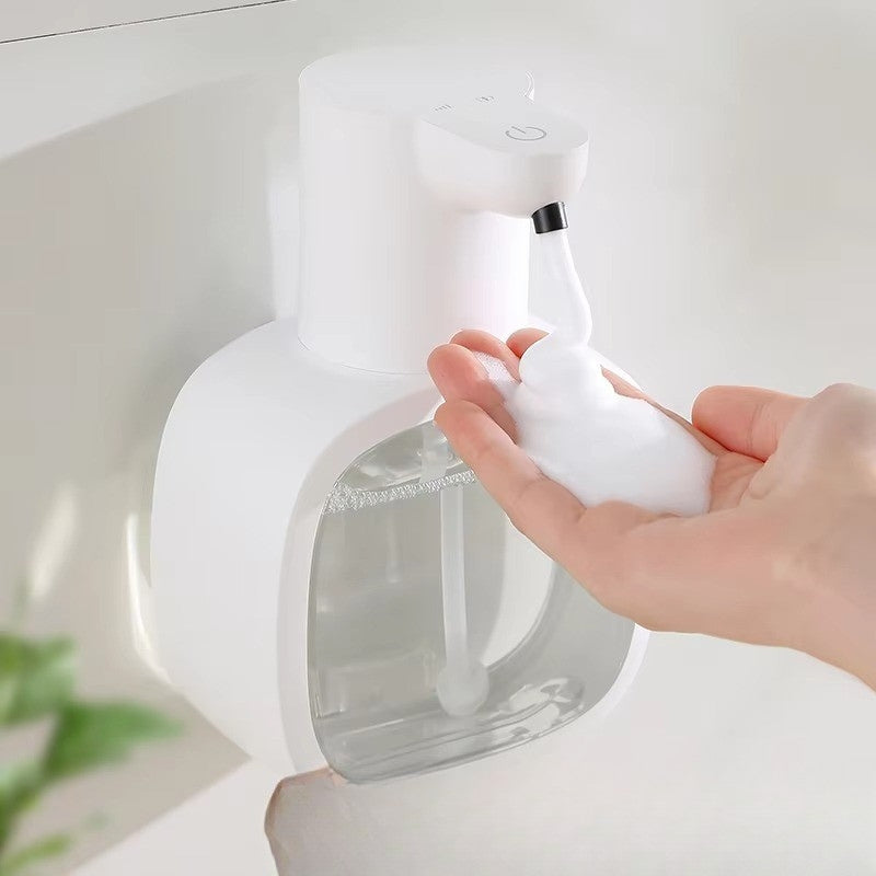 ClearDispense – Dozownik mydła z ładowaniem USB i przezroczystym designem