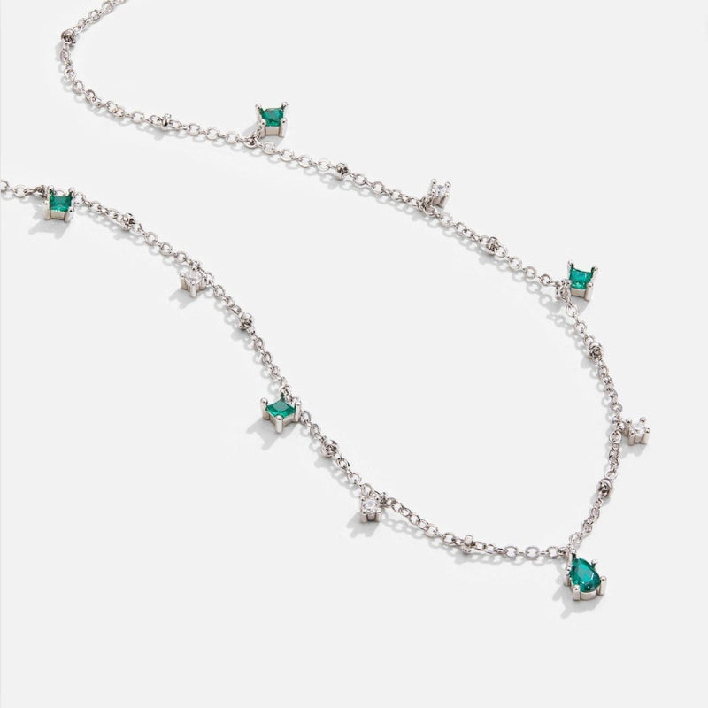Maren – Classic necklace with geometric stone accents and adjustable fit