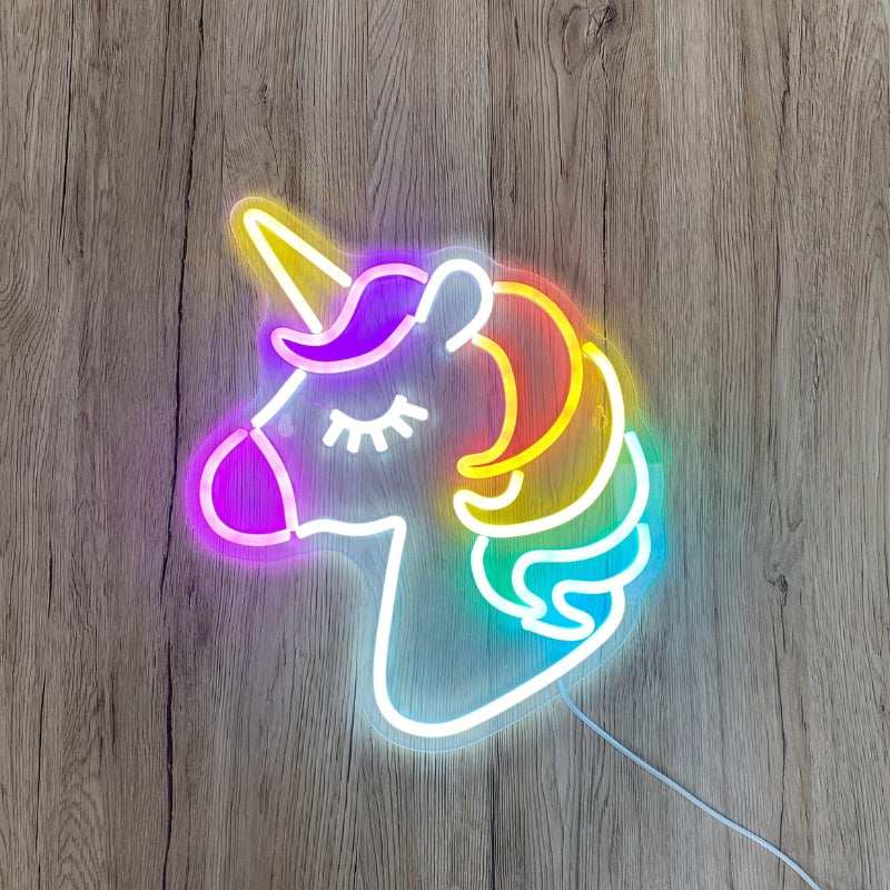 UniGlow – Lampa ścienna LED z zasilaniem USB i wzorem jednorożca