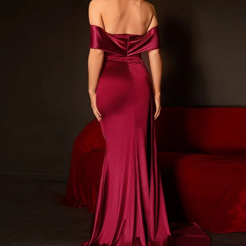 Jessica - Rochie fără Umeri cu Croială Slim