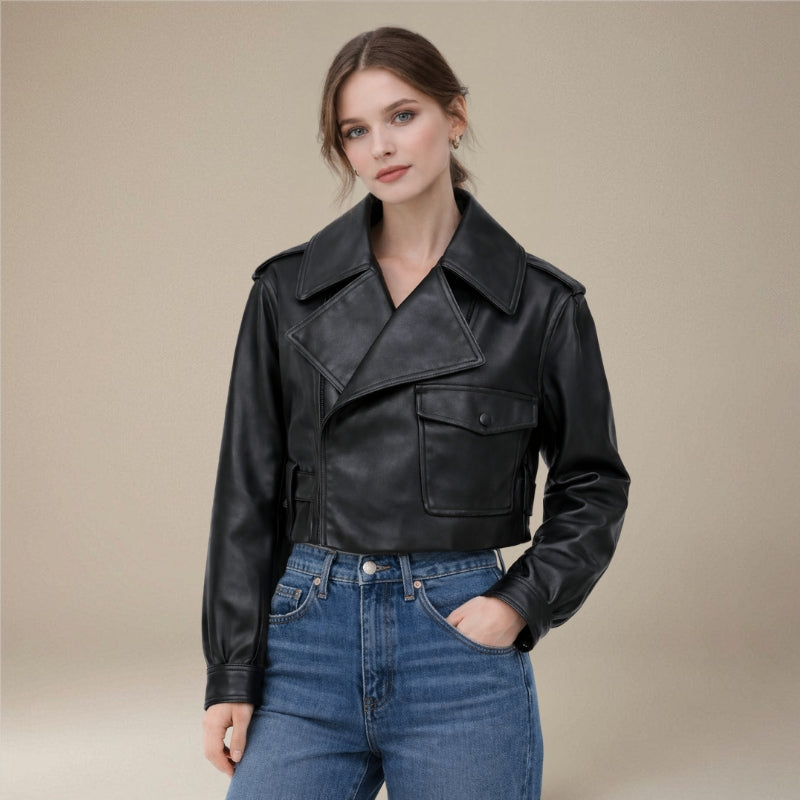 Elodie Giacca corta | Ecopelle premium, maniche lunghe e ampi revers | Tasca frontale, S–L