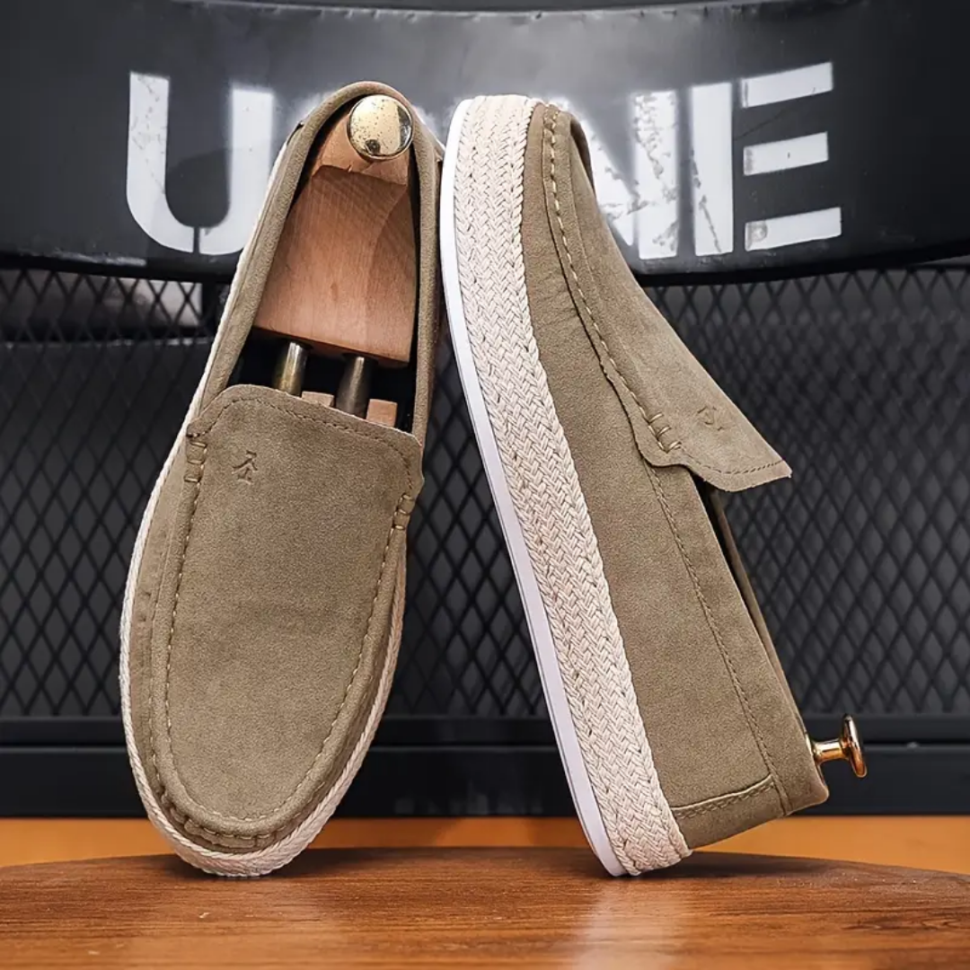 Aiden - Pantofi slip-on cu partea superioară texturată și talpă robustă