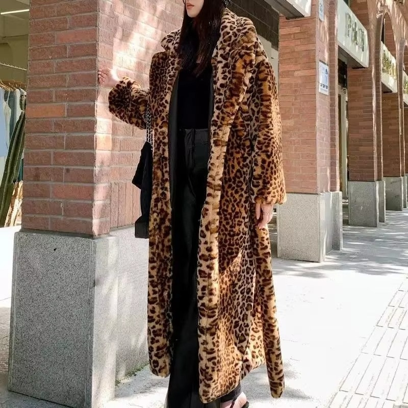 Marissa - Long Sleeve Long Coat with Leopard Print