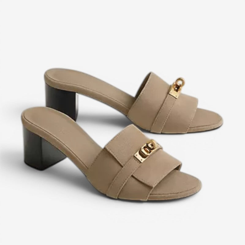 Sandali da donna con tacco quadrato e design slip-on