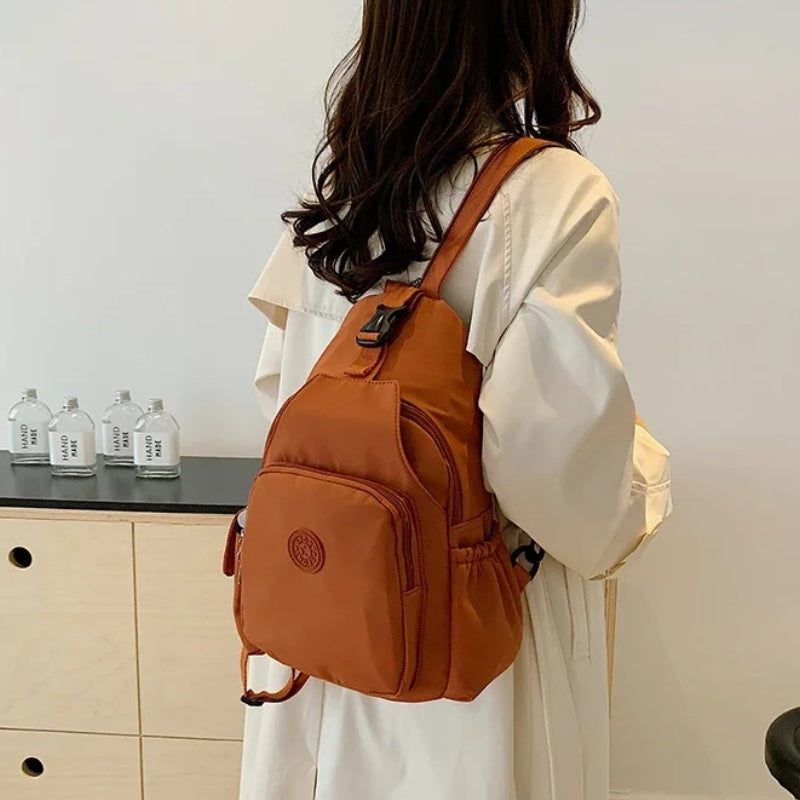 Everly – Large Capacity Backpack With Adjustable Straps And Zippers