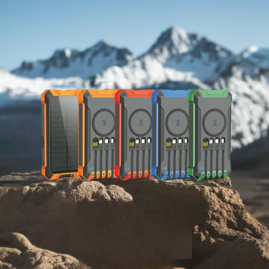 SunCharge - Powerbank solar cu multiple porturi de încărcare