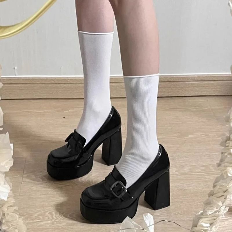 Scarpe con zeppa da donna con cinturino a fibbia