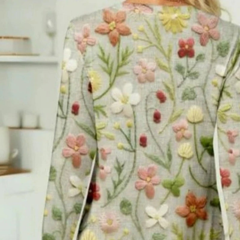 Alice – Long Sleeve Sweater with Round Neck and Floral Embroidered Design