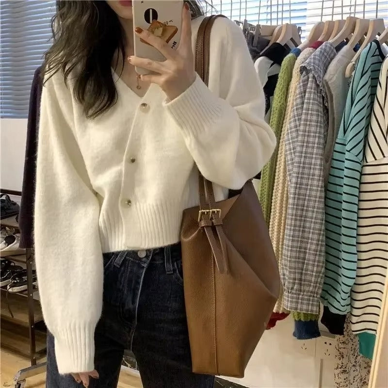 Amelia – Long Sleeve Cardigan with V Neck and Buttons