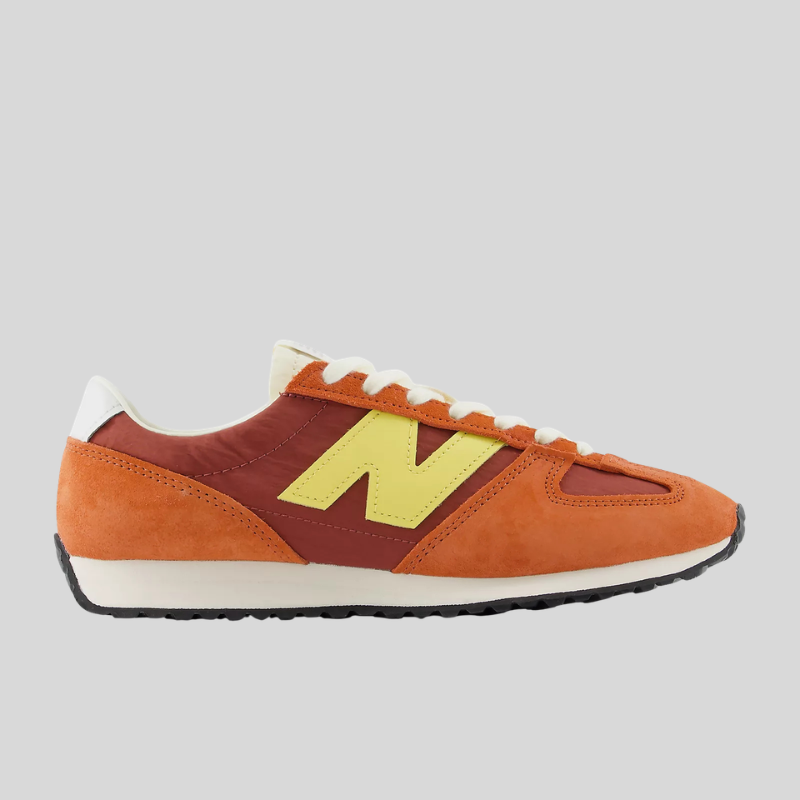 Women's Non-Slip Lace-Up Sneakers for Everyday Wear