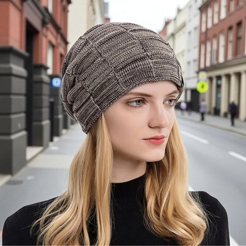 CozyFit - Czapka z okrągłymi prążkowanymi brzegami i składanym designem
