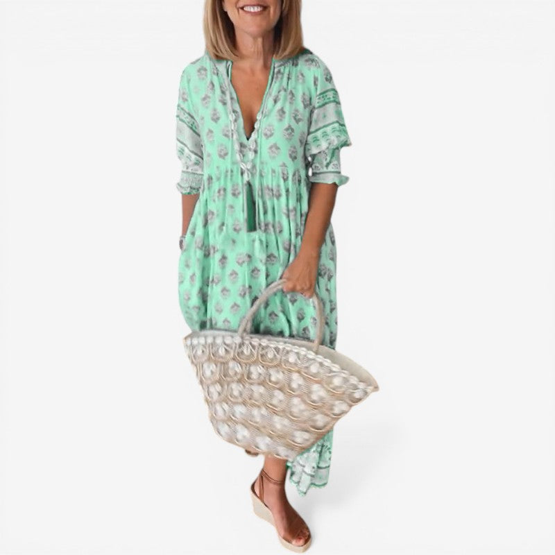 Vestito da donna a maniche corte con scollo a V