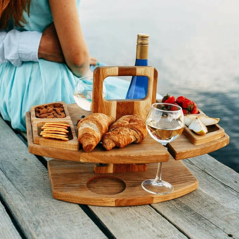 CarryTable – Mini stolik z wbudowanym uchwytem i przenośnym designem