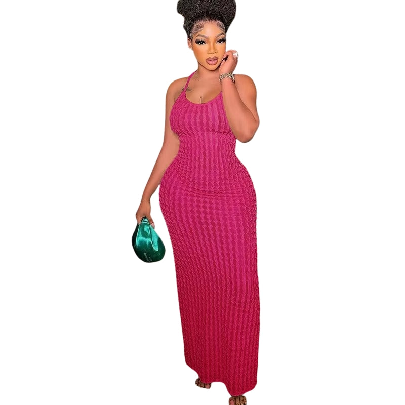 Aria - Maxi robe avec accents en dentelle et col croisé dans le dos