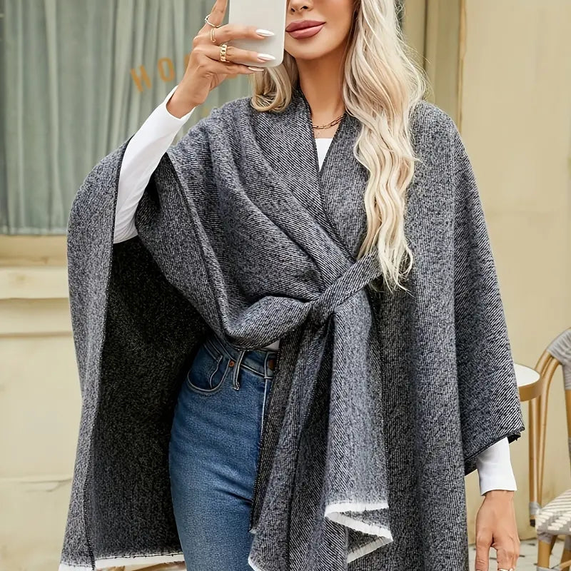 Jessica - Poncho avec enroulement aux épaules et franges