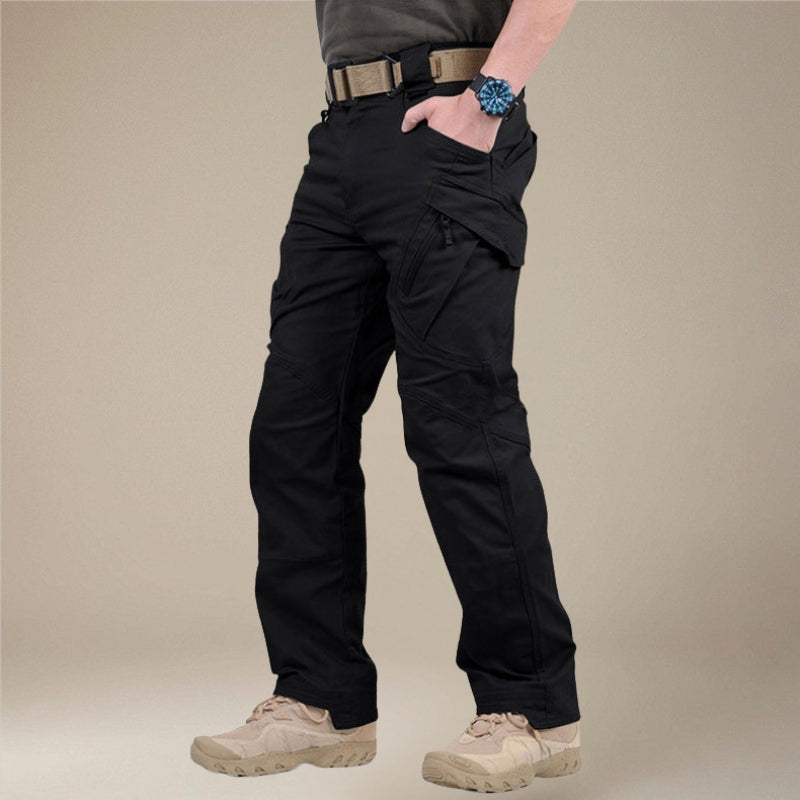 Pantalon cargo slim homme avec multiples poches