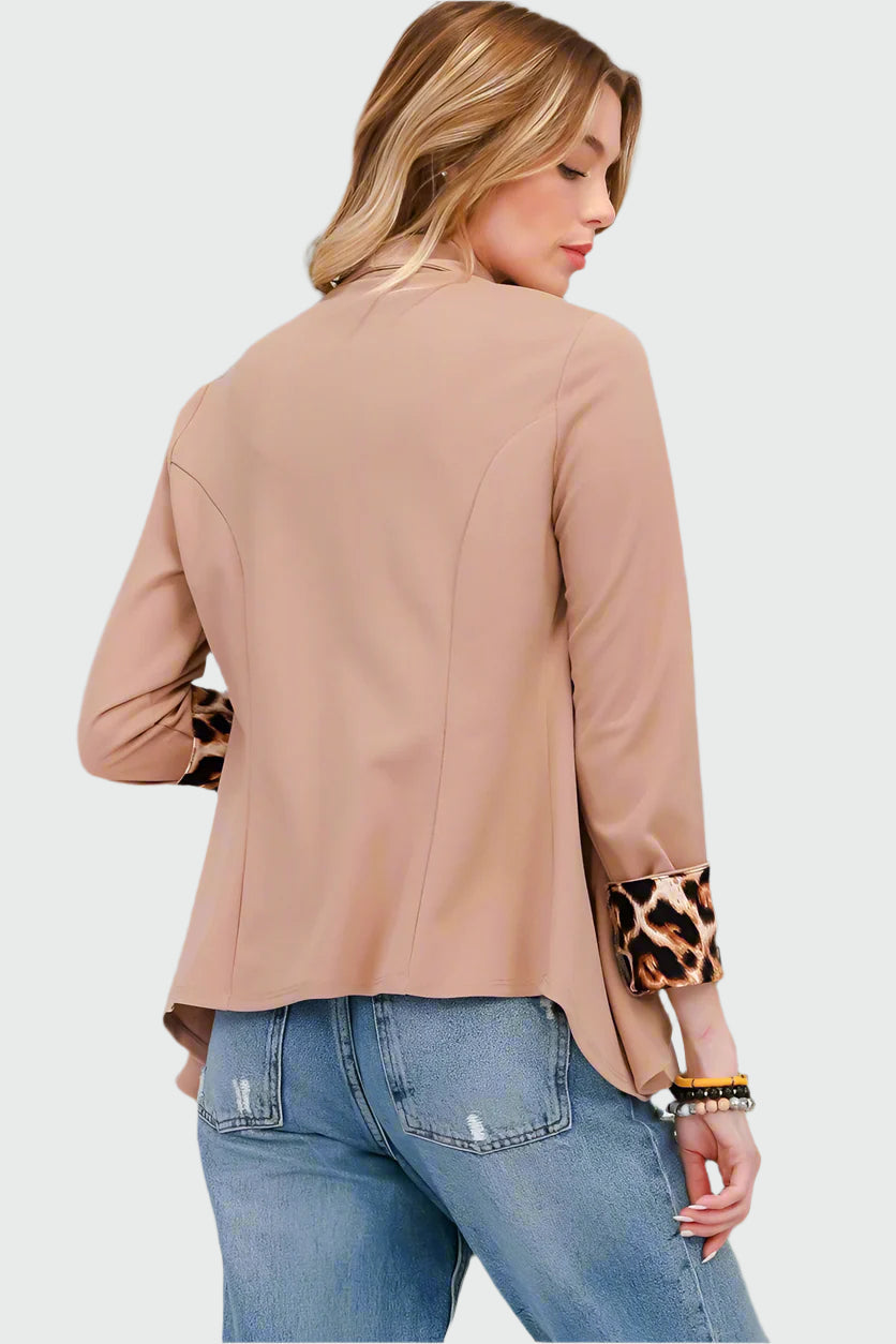 Amara - Modern open-front blazer with rolled-up sleeves and comfortable fit