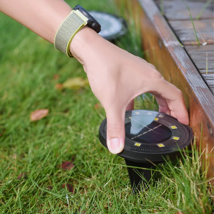 GlowNest - Iluminat de grădină solar pentru o atmosferă relaxantă în aer liber