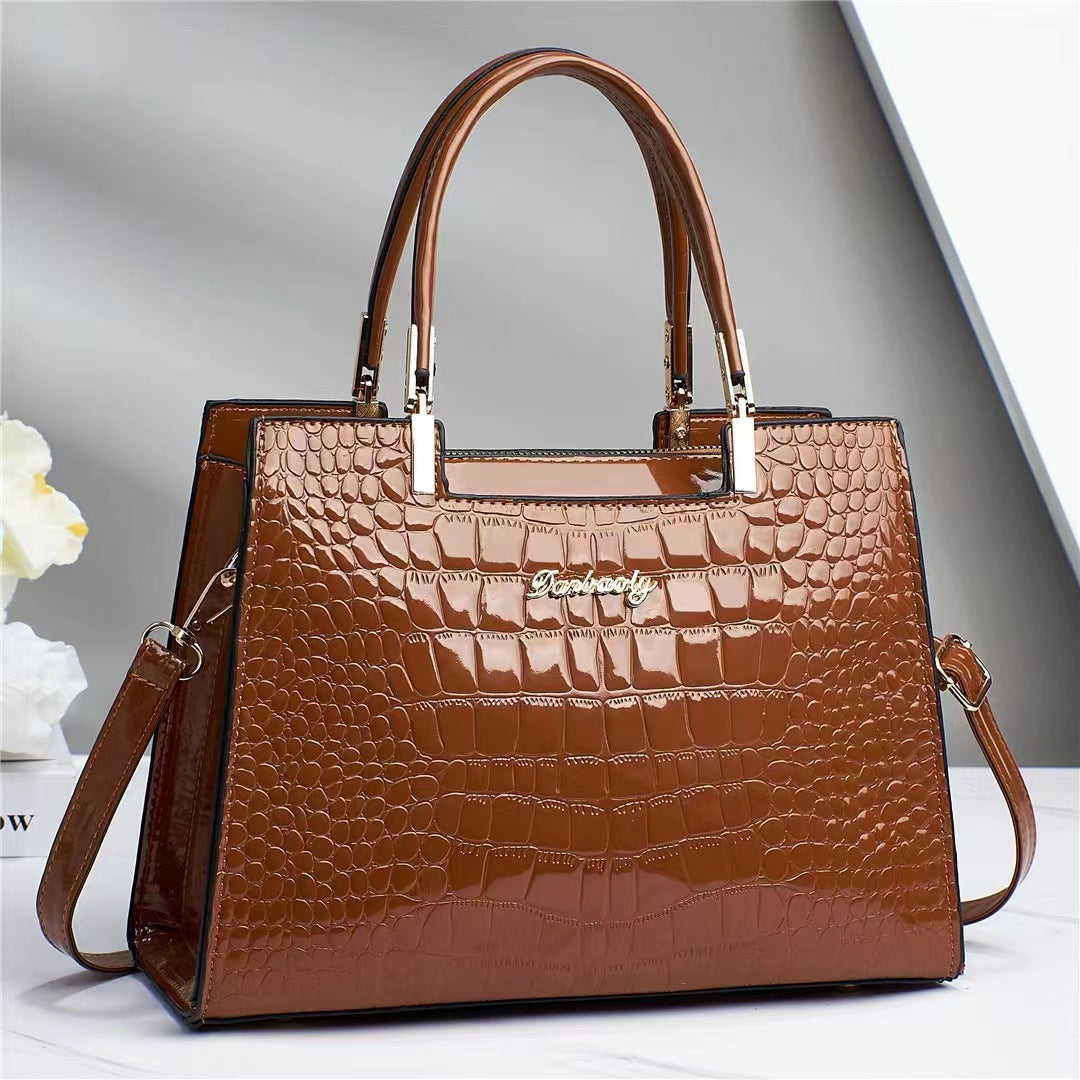 Delilah - Geantă elegantă cu model de piele de crocodil și design premium