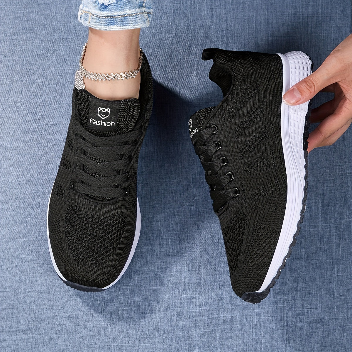 Megan - Stylowe buty sportowe z sznurowaniem