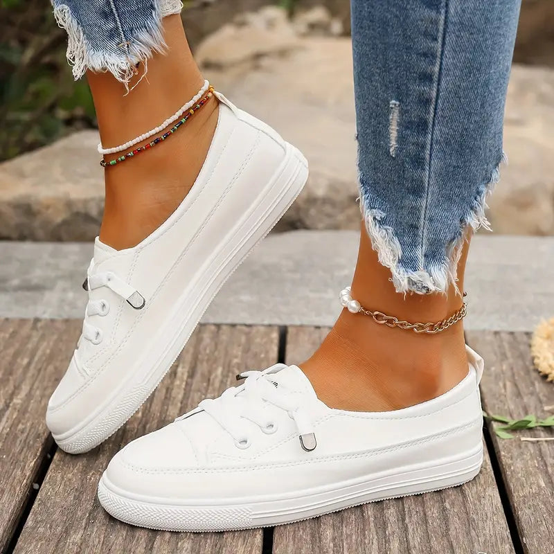 Charlotte - Women's Classic Casual Sneakers with Lace-Up Design