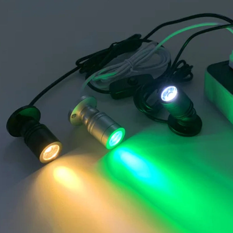 LumiSpot – Spot lumineux avec USB et tête réglable