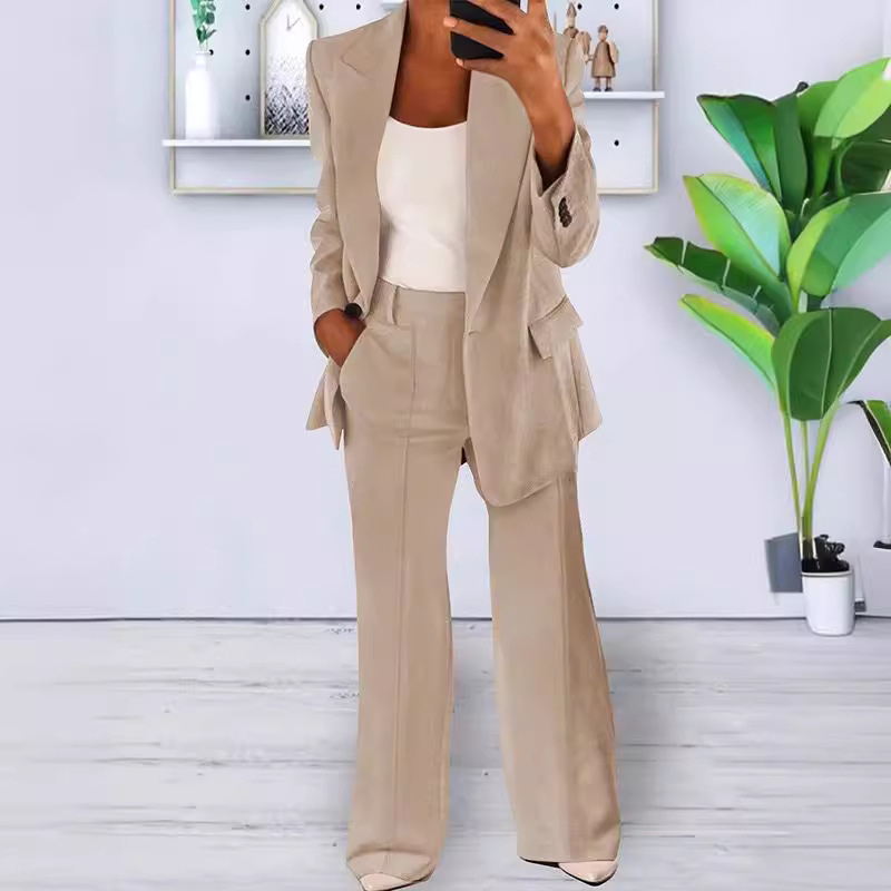 Completo Donna con Blazer Monopetto e Pantaloni Coordinati