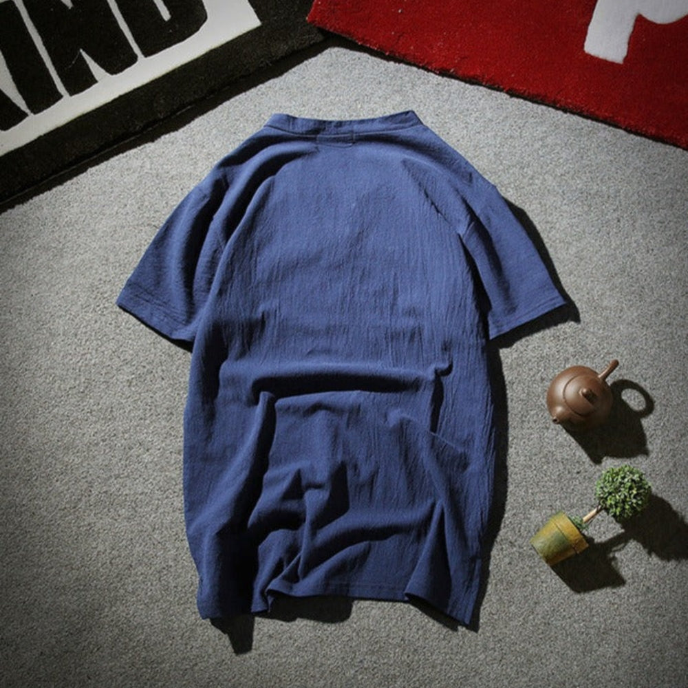 Bruce – Elegant short-sleeve button-up shirt with comfortable fit