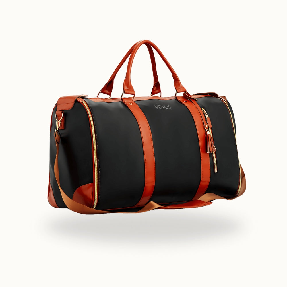 TravelMate – Stylish travel bag with adjustable straps and expandable storage compartment