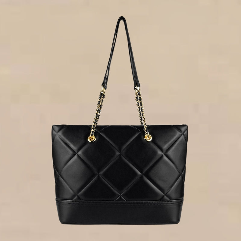 Women’s capacity tote bag with chain handles