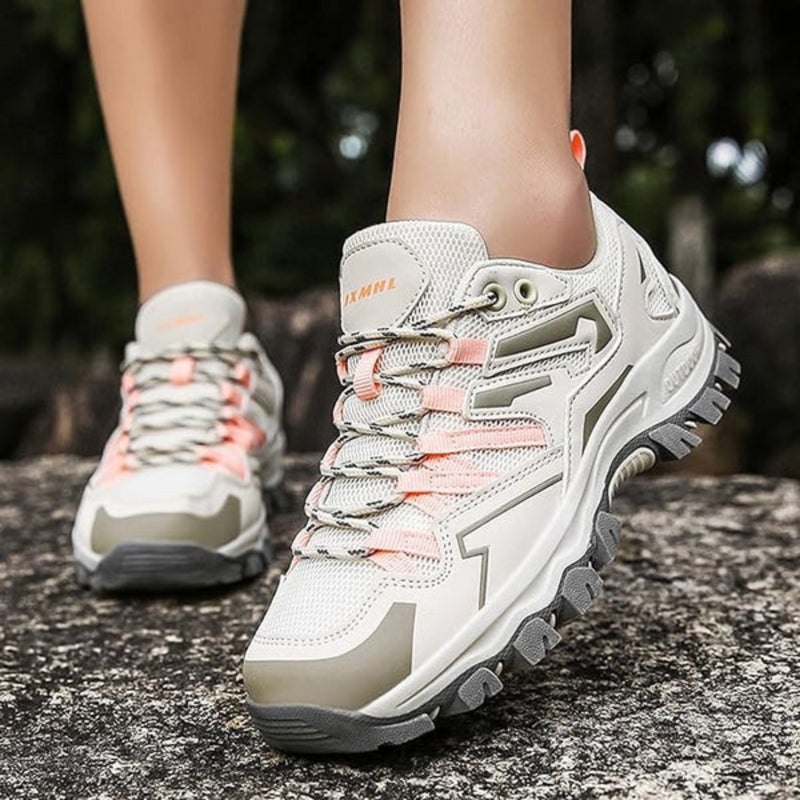 TrailStep – Outdoor Hiking Sneakers with Woven Design