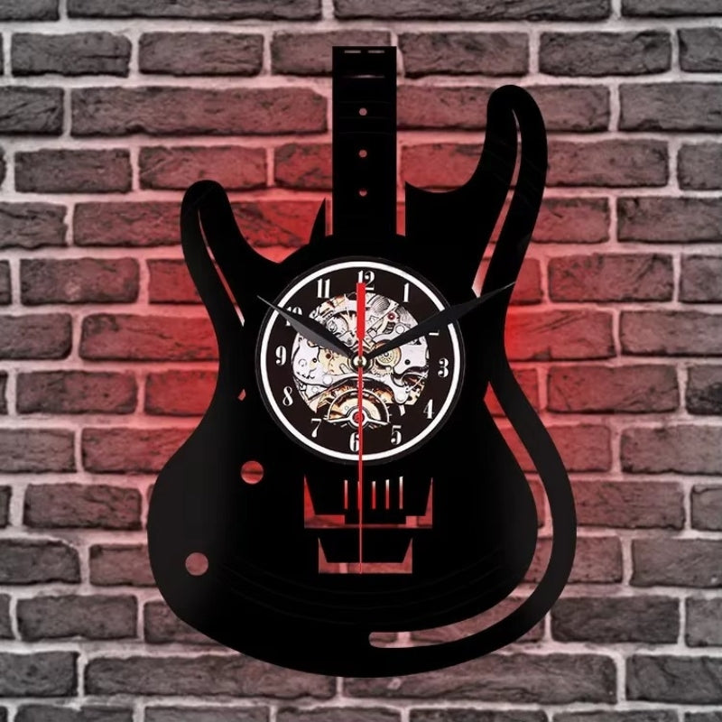 MusicTime – Wandklok met LED Licht en Gitaar Geïnspireerd Ontwerp