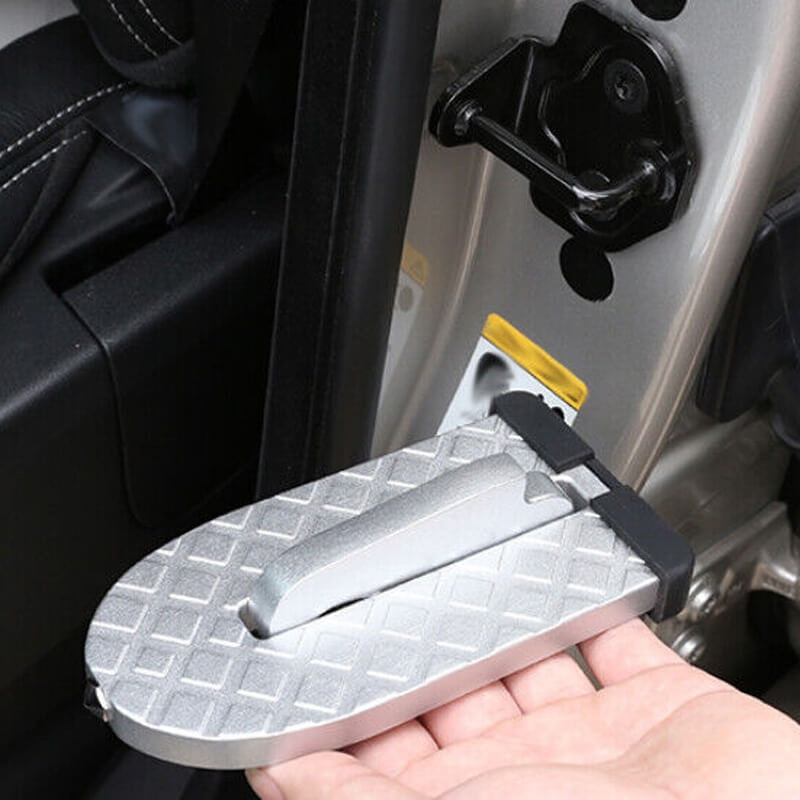RoofStep – Foldable car door hook for easy roof access