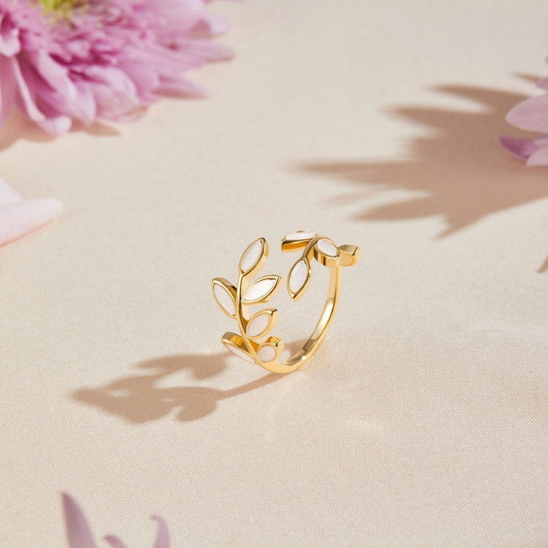 Elena – Bague réglable tendance avec délicat motif de branches et feuilles