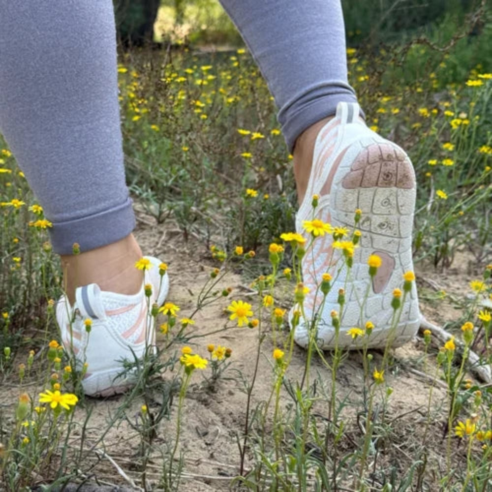 Hannah – Elegant barefoot sneakers with flexible sole and natural walking support