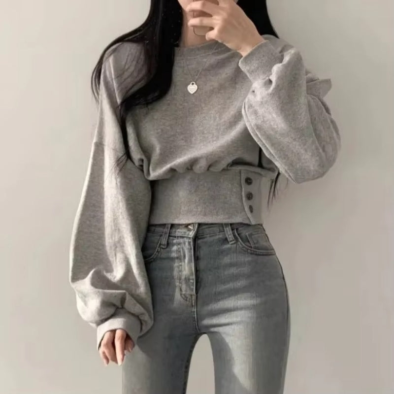 Lina – Sweater with Long Sleeves, Waist Buttons, and Ribbed Details