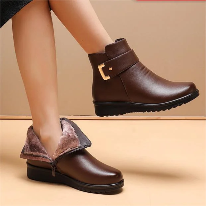 Felicity - Non slip ankle boots with side zipper