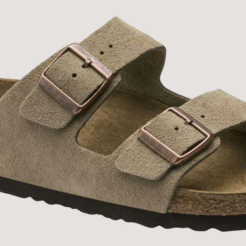 Sandálias Casuais Slip-On com Tiras de Dupla Fivela