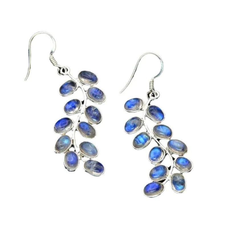 Raya – Classic drop earrings with cascading stones and branch motif