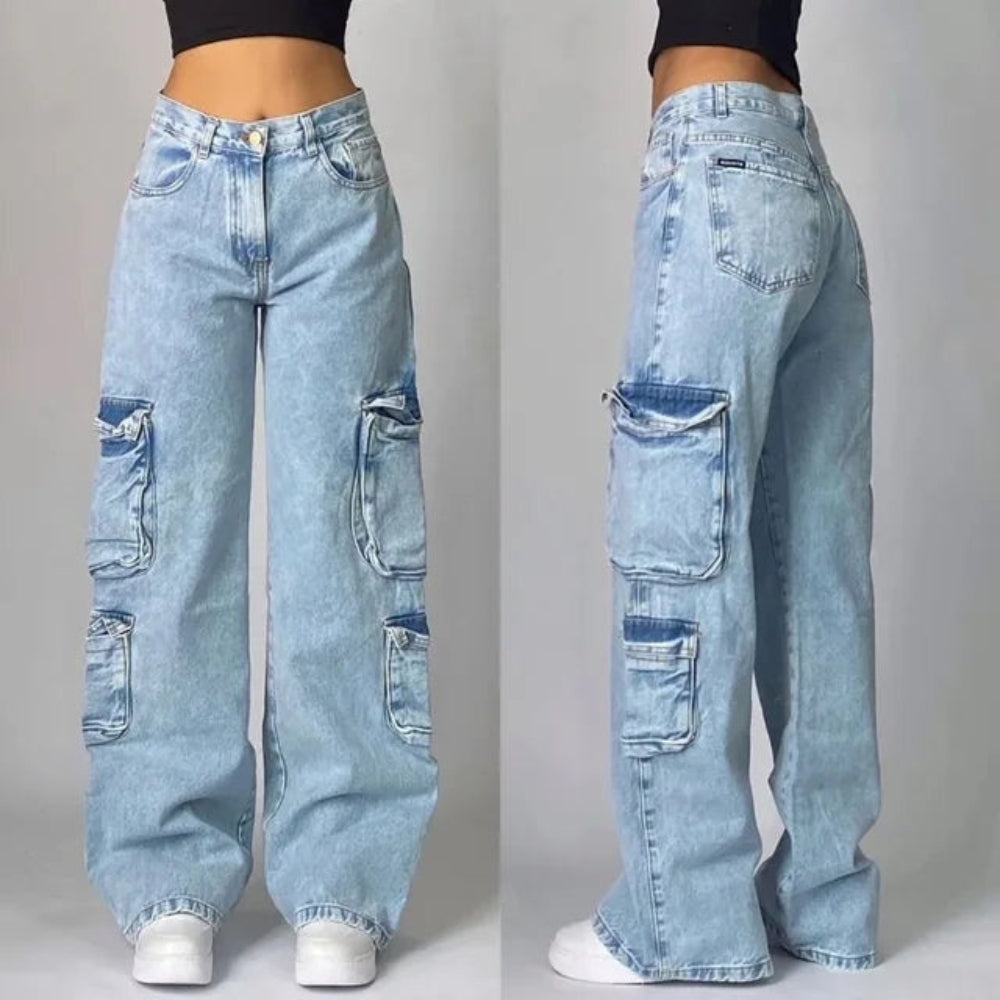 Amara – Elegant loose pants with functional pockets and high waistband