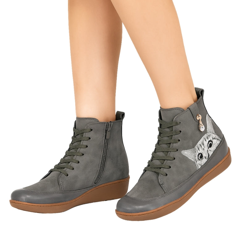 Selena – Ankle Boots with Round Toe and Cat Pattern