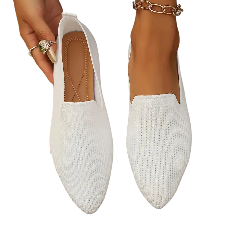 Clara – Scarpe Leggere con Punta Affusolata e Suola Antiscivolo